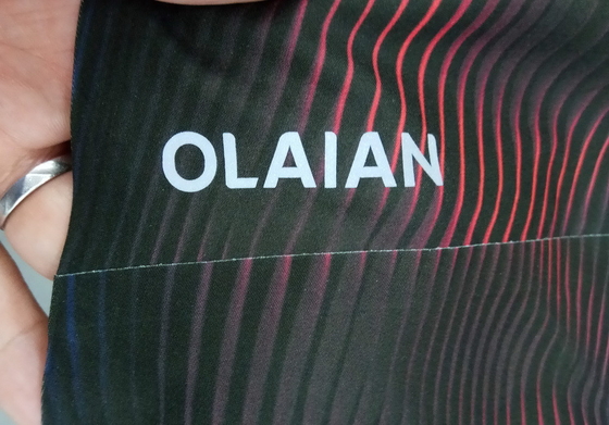 Mesin Press Boning Pakaian Segel Panas Tanpa Jahit Untuk Pakaian Olahraga Celana Yoga