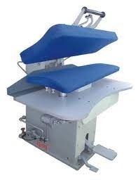Mesin Press Otomatis 1.5KW Untuk Pakaian Layar Sentuh PLC